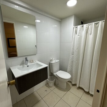 red hotel centric santiago