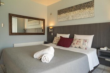 red hotel centric santiago