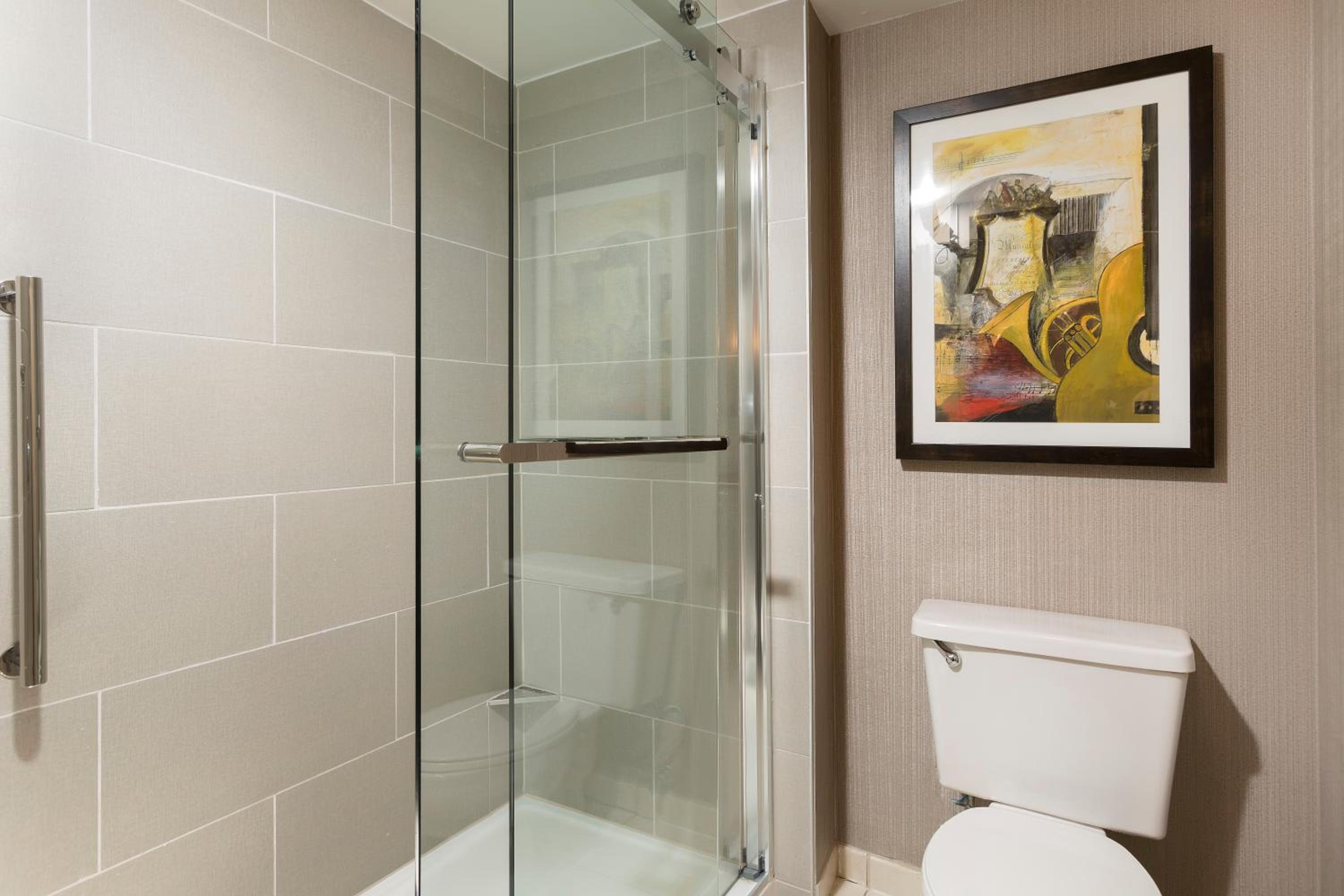 doubletree suites by hilton nashville airport