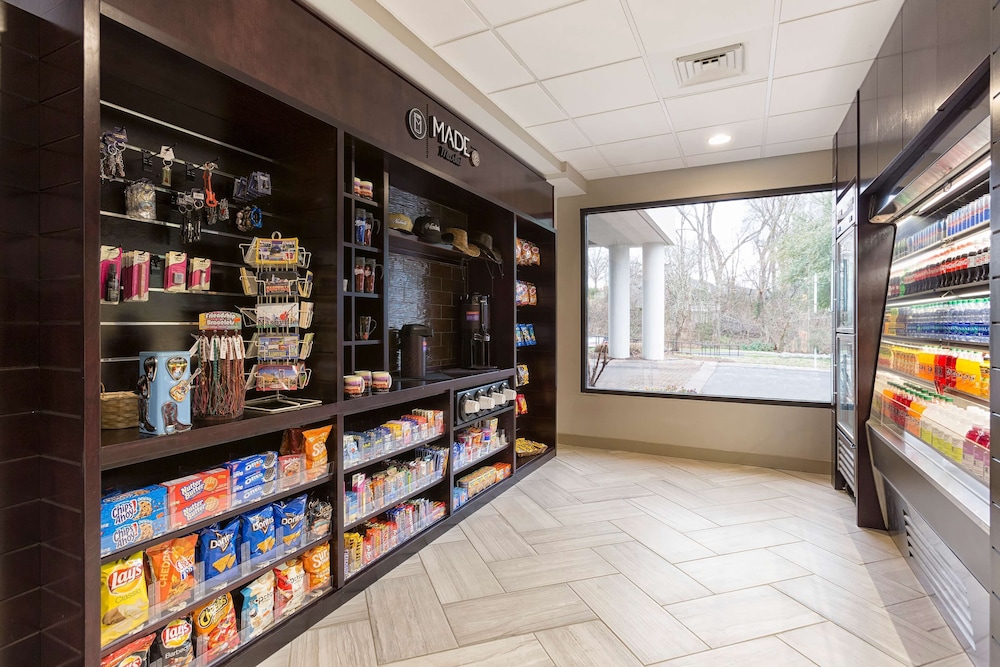 doubletree suites by hilton nashville airport