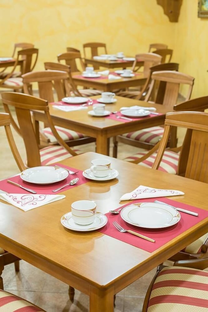 hotel real de castilla