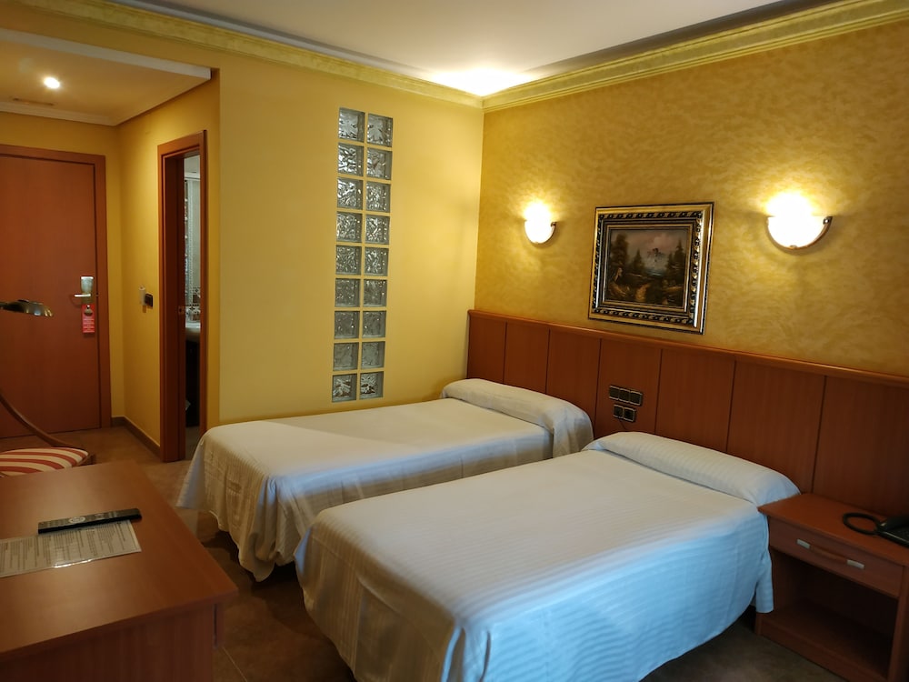 hotel real de castilla