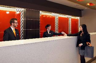 the verve hotel boston natick tapestry collection by hilton