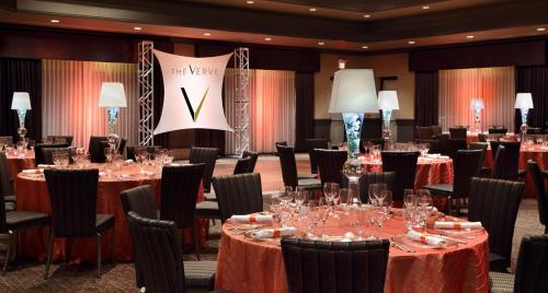 the verve hotel boston natick tapestry collection by hilton