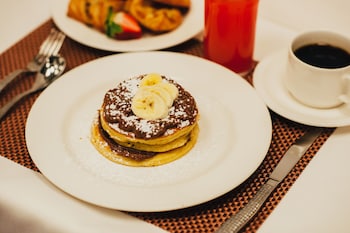 the verve hotel boston natick tapestry collection by hilton