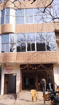 oyo 85373 atithi homestay