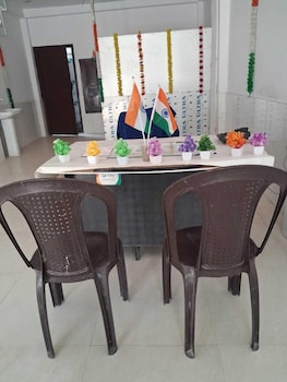 Oyo 85373 Atithi Homestay,India>>Jaunpur,3 star