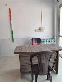Oyo 85373 Atithi Homestay,India>>Jaunpur,3 star
