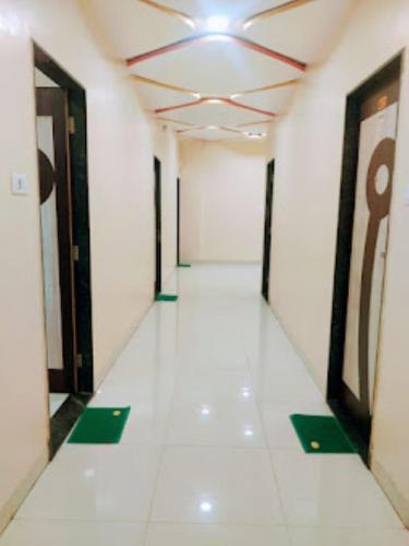 hotel hariram tower