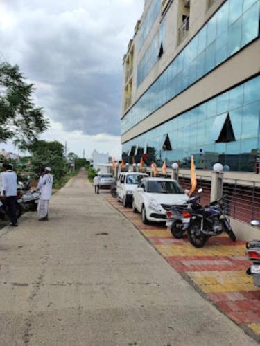hotel hariram tower