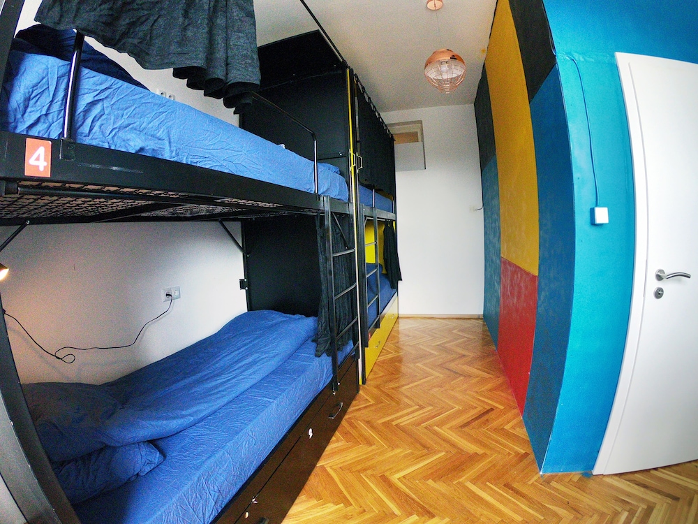 prishtina center hostel