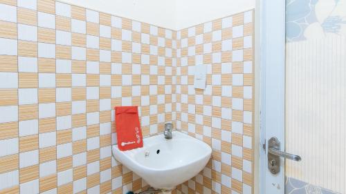 reddoorz golden skye hotel guagua