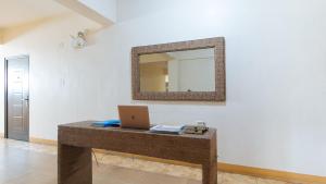reddoorz golden skye hotel guagua