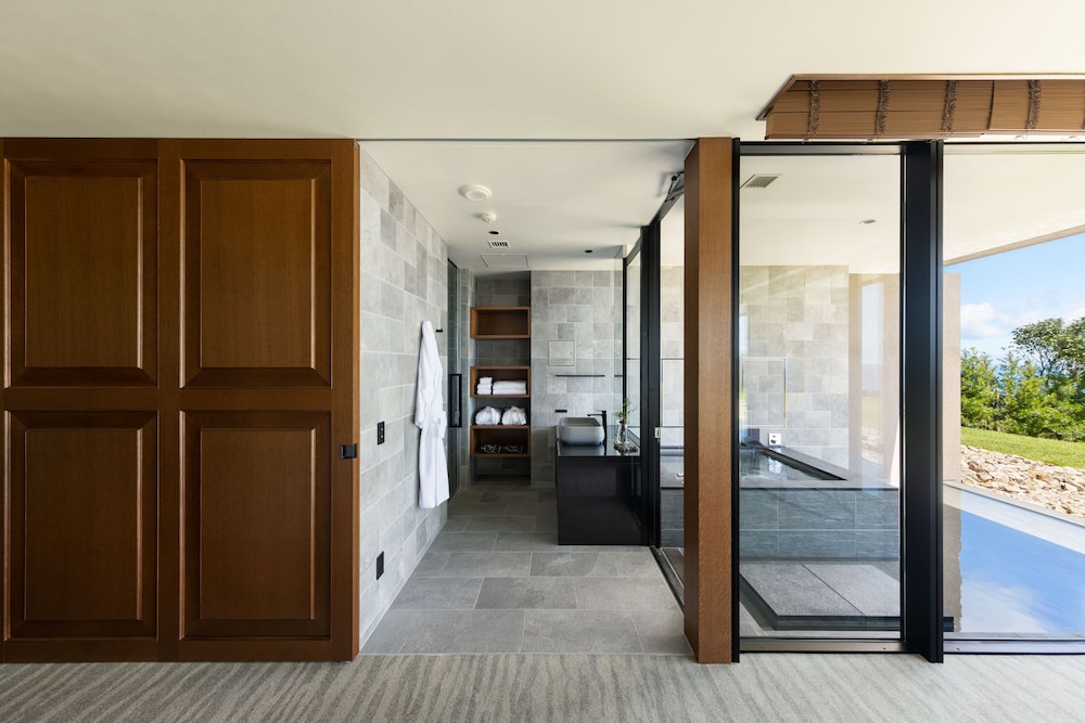 goto retreat by onko chishin