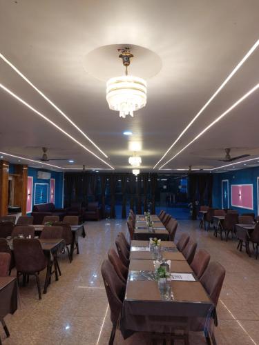 hotel satyam and restaurant