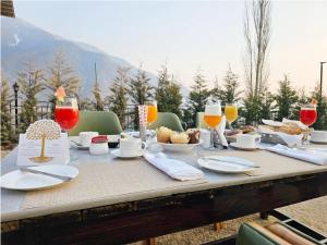 Walnut Creek Pahalgam,India>>Pahalgam,4 star