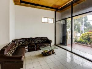 spot on 92446 penginapan aina syariah