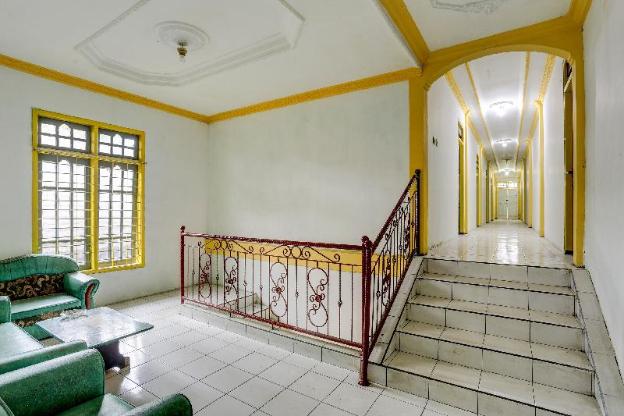 spot on 92446 penginapan aina syariah