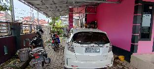 spot on 92466 adam kost syariah