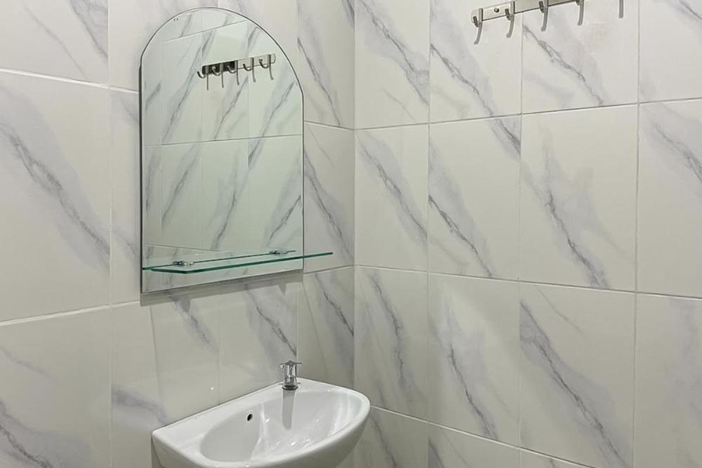 reddoorz syariah near stasiun madiun 2