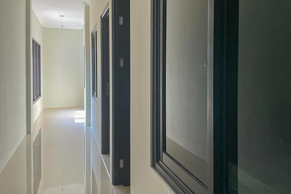 reddoorz syariah near stasiun madiun 2