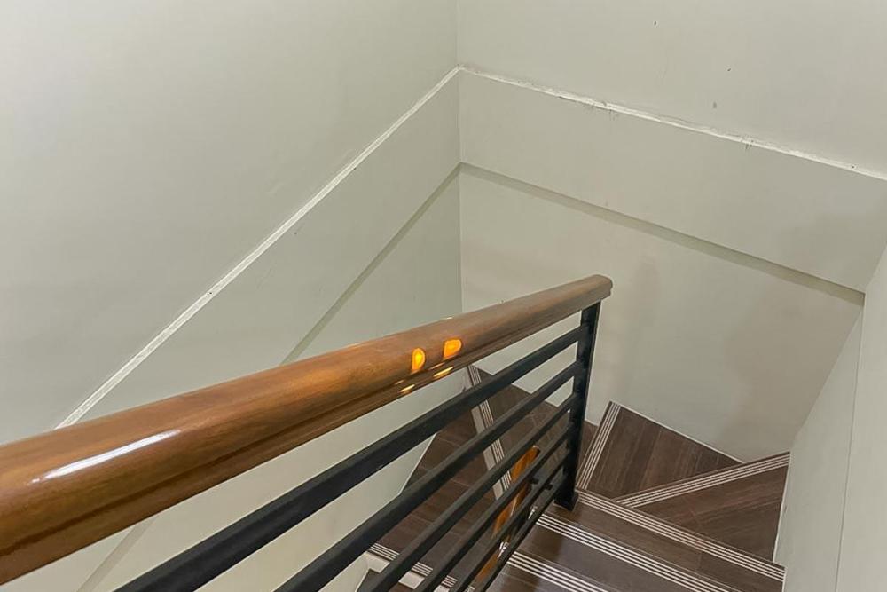 reddoorz syariah near stasiun madiun 2