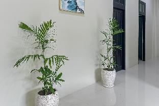 reddoorz syariah near stasiun madiun 2