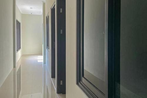 reddoorz syariah near stasiun madiun 2