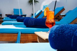atrium deluxe resort