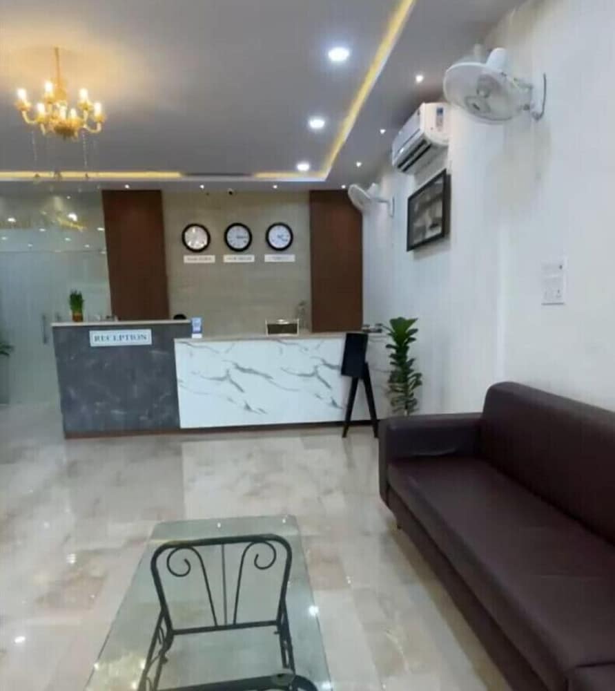 hotel satkar international