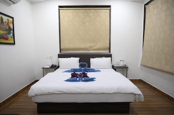 hotel satkar international