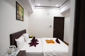 hotel satkar international