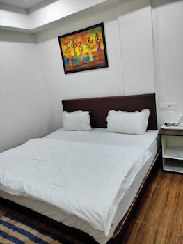 hotel satkar international