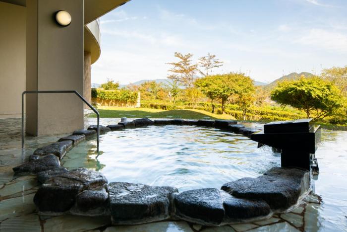 enakyo onsen hotel yuzuriha