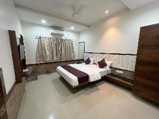 hotel shiva punjab malegaon