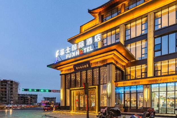 fuji international hotel zhangbei qingming street