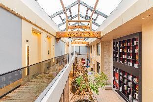 fuji international hotel zhangbei qingming street