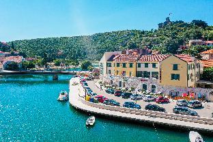 hotel kanjon zrmanje