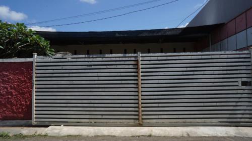 spot on 92860 hunian 99