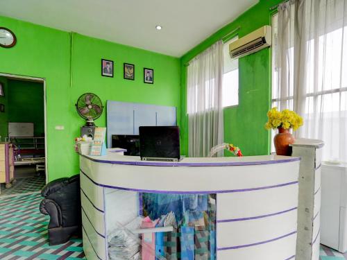 spot on 92876 homestay kedamean