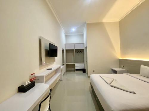 el malik hotel