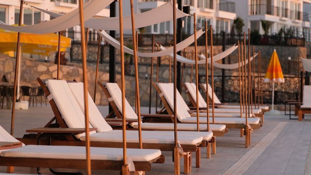 ni marin hotel