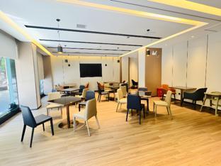 echarm hotel jishou municipal government qianzhou ancient town