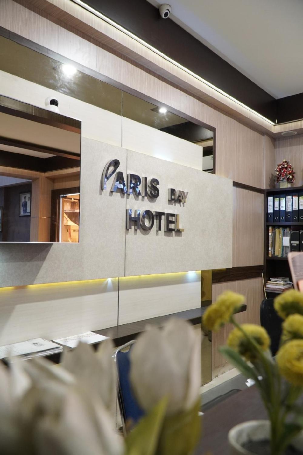 paris day hotel