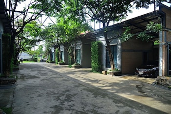 na klongluang boutique resort