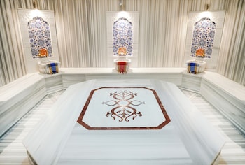 qrista managed by dedeman