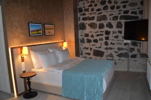 qrista managed by dedeman