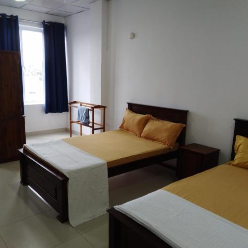 catamaran 6 guest inn