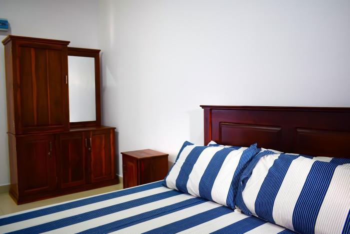 catamaran 6 guest inn