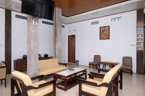 reddoorz syariah near alun alun temanggung